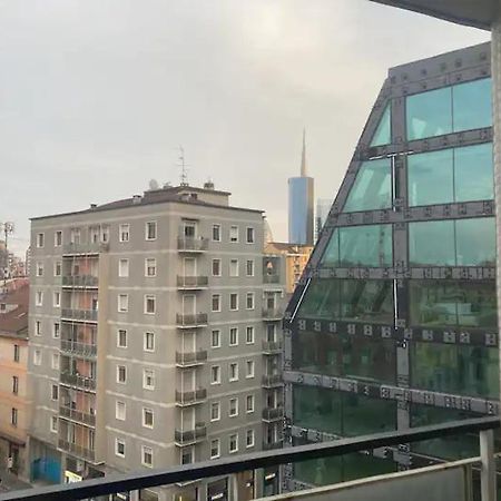 Fidias House Lägenhet Milano Exteriör bild